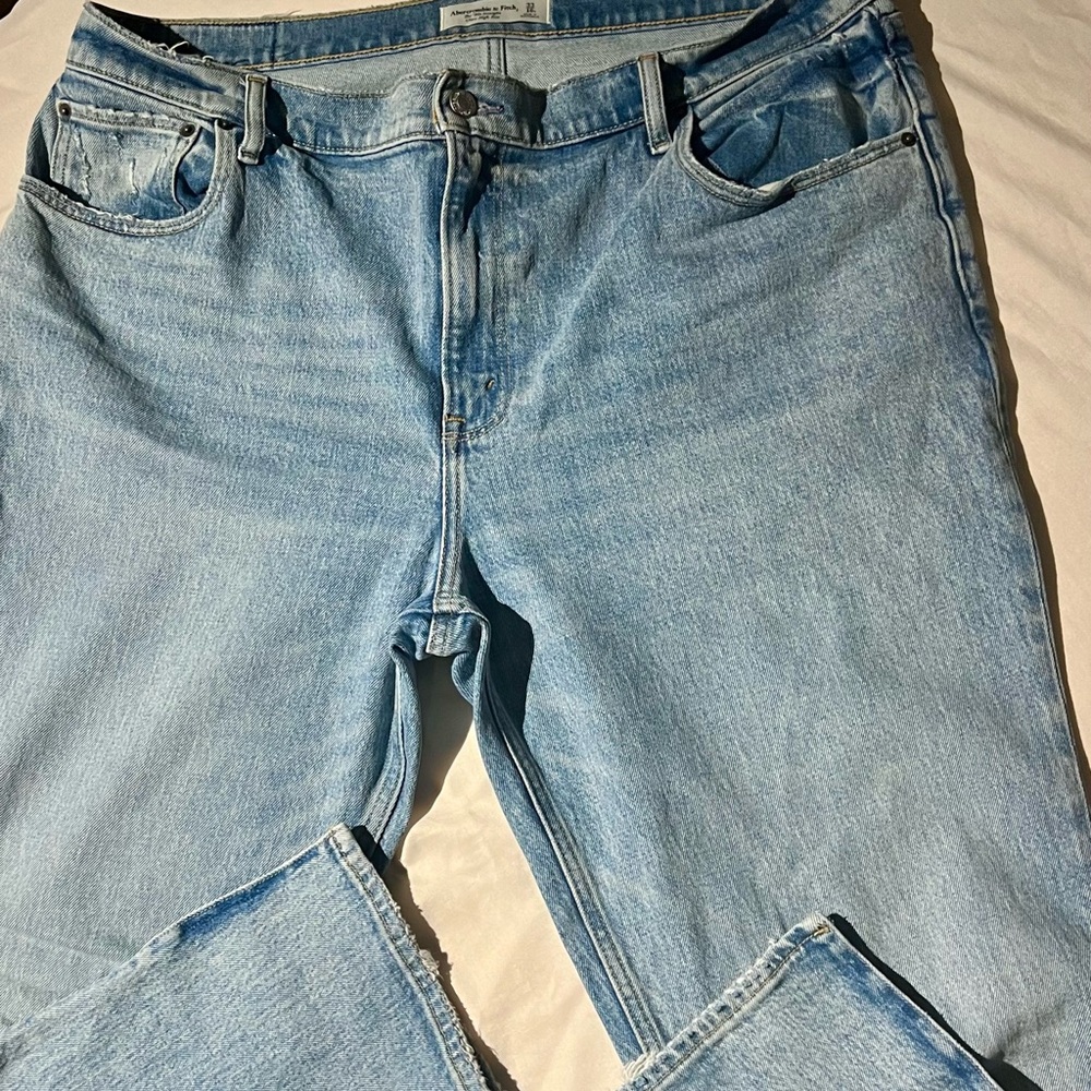 Women Abercrombie & Fitch Jeans-90s Straight Ultra High Rise-Sz 33/16s Short